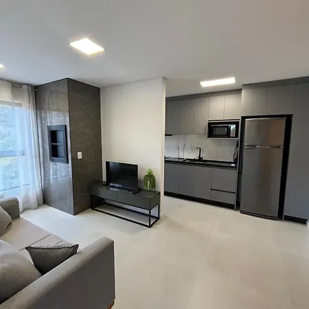 Apartamento Novo 3,3 Km Vila Germanica Blumenau Exterior photo
